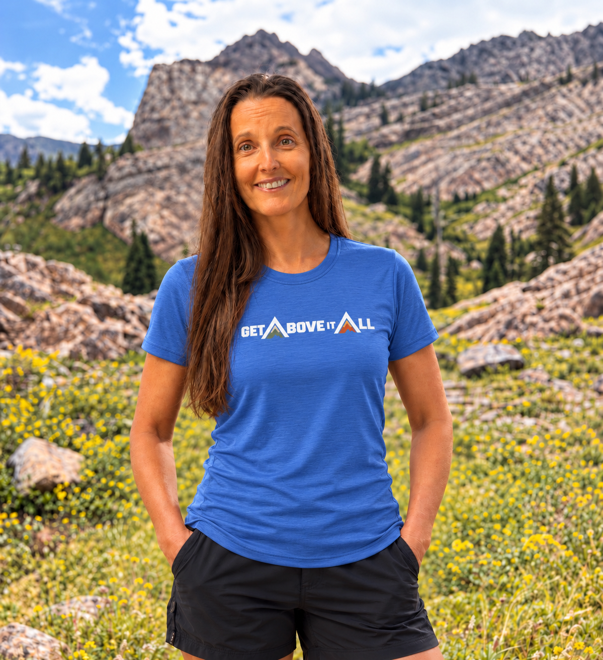 Women's Performance T-Shirt - Mountain Wordmark